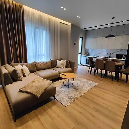 Ideal Apartment *